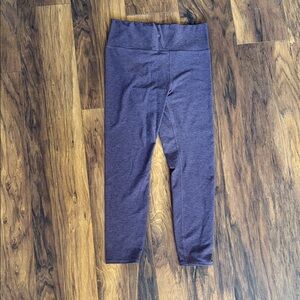 Vuori Leggings in Deep Purple